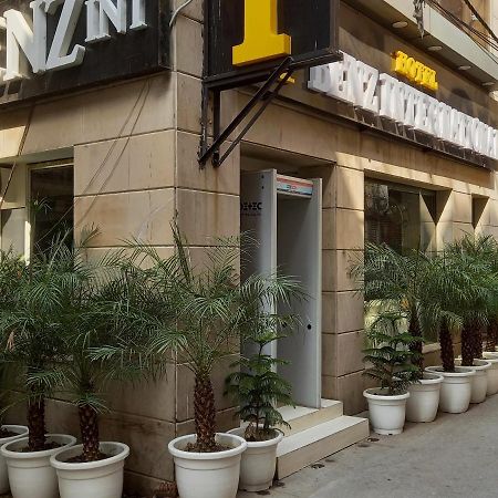 Hotel Benz International Delhi  Bagian luar foto